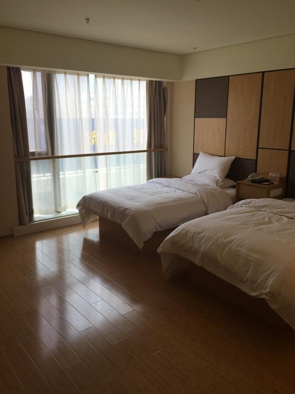 Ji Hotel Jinan Quancheng Square Номер фото