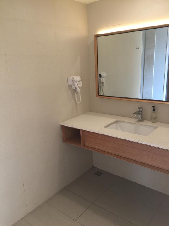 Ji Hotel Jinan Quancheng Square Номер фото