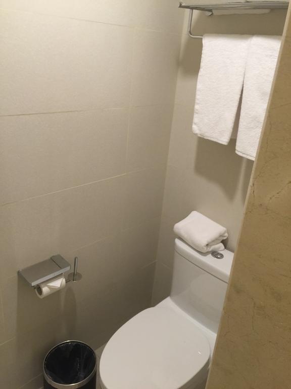 Ji Hotel Jinan Quancheng Square Номер фото